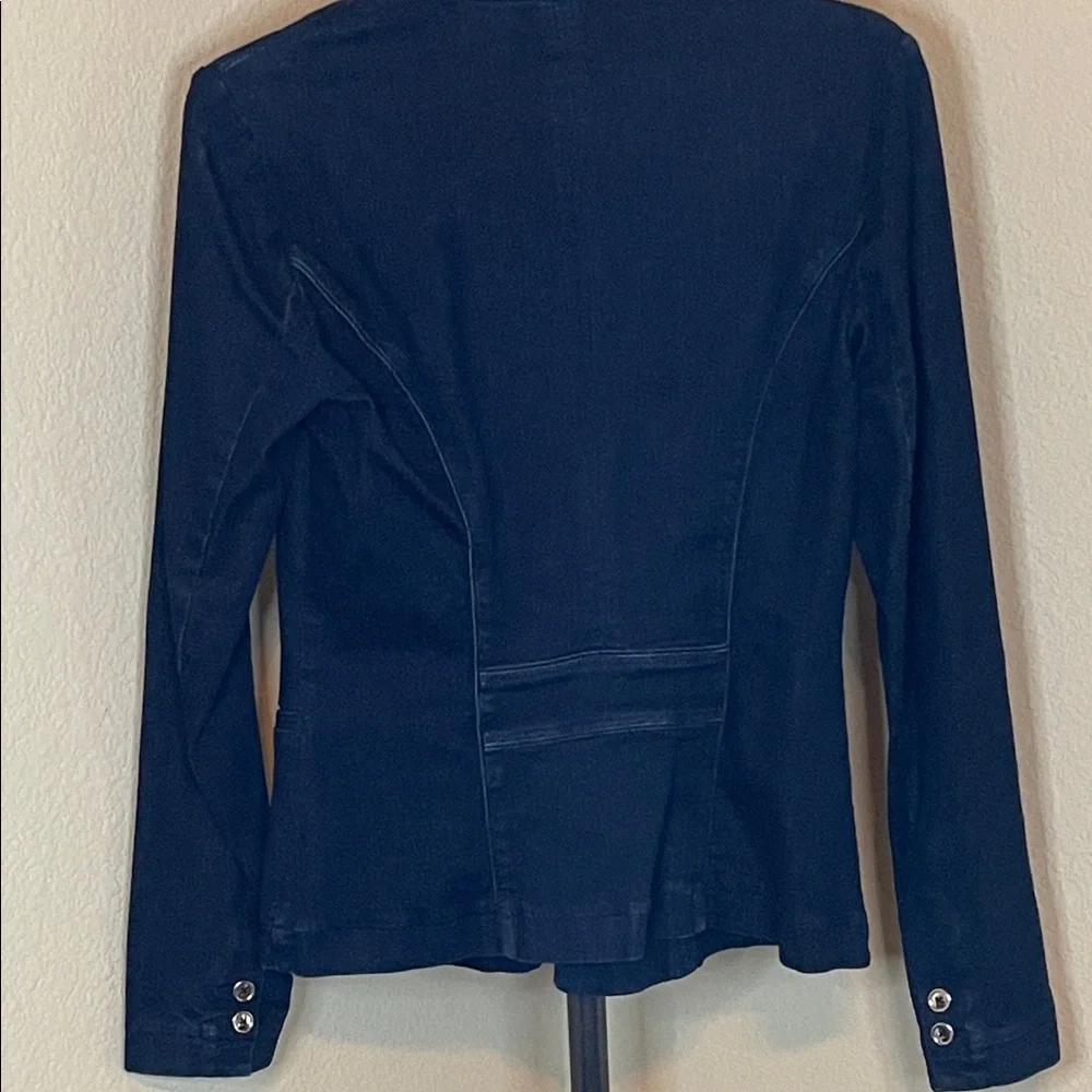 The Limited Women's Navy Blazer - Picture 3 of 4